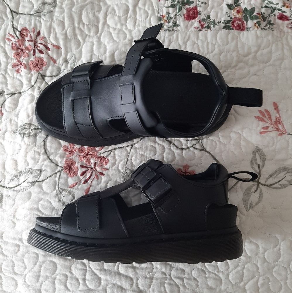 Dr. Martens Kamilah Sandals in Black
